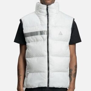 Nike ACG Therma-FIT ADV Men’s Size XL Airora White Silver Outdoor Puffer Vest